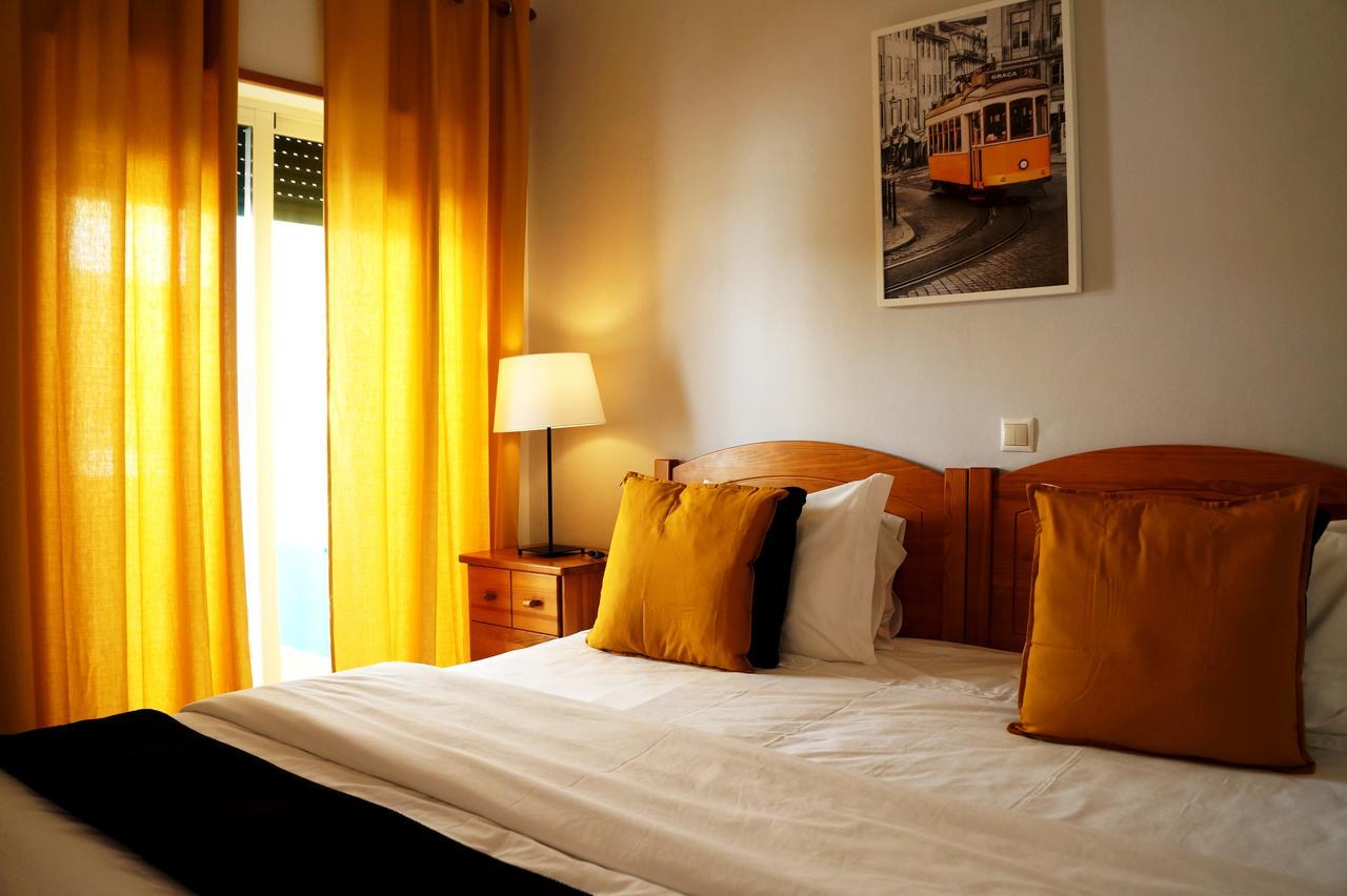 Oasis Beach Apartments Praia Da Luz ภายนอก รูปภาพ