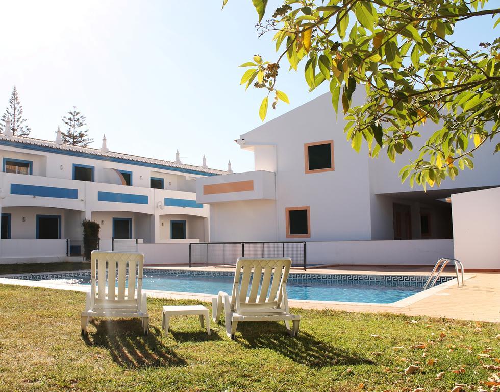 Oasis Beach Apartments Praia Da Luz ภายนอก รูปภาพ