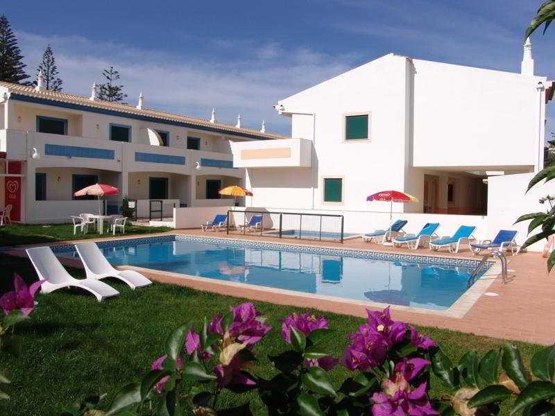 Oasis Beach Apartments Praia Da Luz ภายนอก รูปภาพ